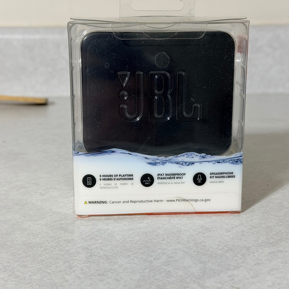 JBL GO 2 Portable Waterproof Bluetooth Speaker Black JBLGO2BLKAM New